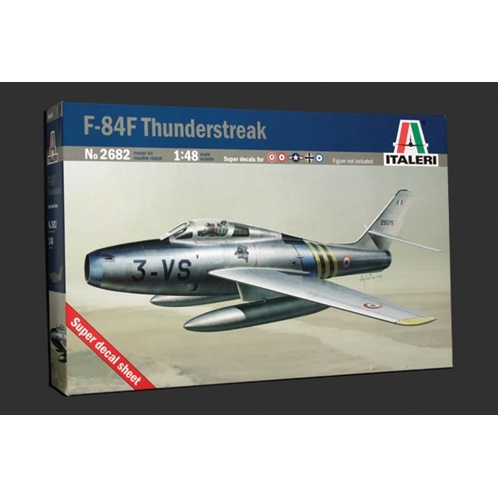 ITALERI 1/48 - F-84F THUNDERSTREAK
