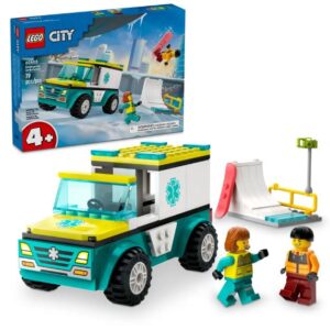 CITY - Ambulanza di emergenza e snowboarder