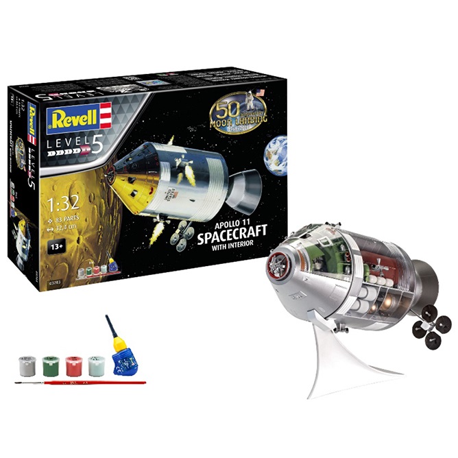 REVELL 1/32 - Apollo 11 Spacecraft with Interior