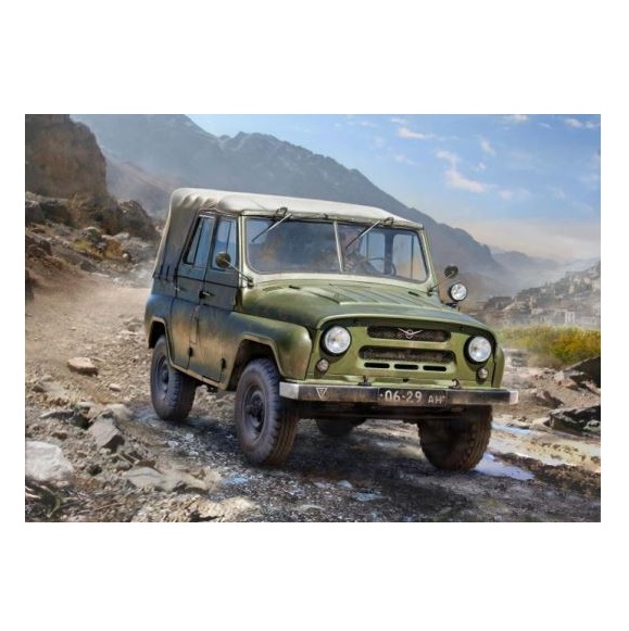 ZVEZDA 1/35 - UAZ 469 Soviet military Off-Road Vehicle